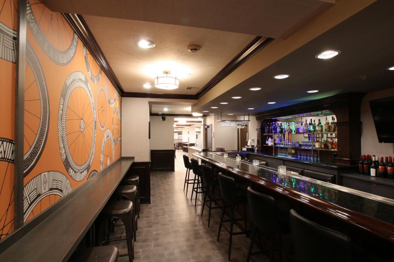 Oxford Suites Spokane Downtown Dış mekan fotoğraf